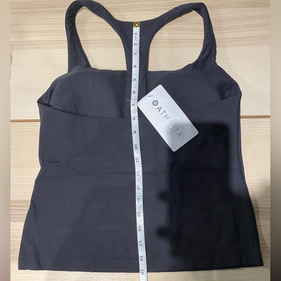 ❌ SOLD ❌ ATHLETA TRANSCEND SCOOP BUILT-IN BRA TANK A-C, Size M, Black (NWT) - Picture 5 of 16